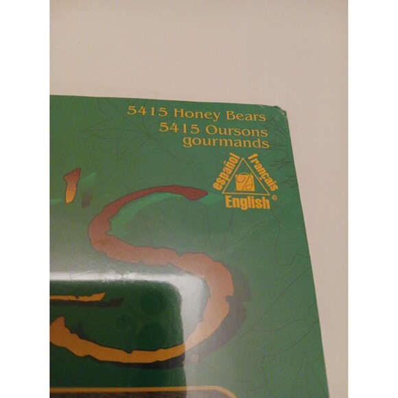 Needle point crossstitch bear family  8.5" x 22.5". Wall art - Picture 4 of 6